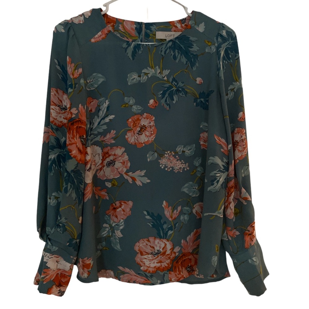 LOFT petite women’s blouse. Size SP Like new.